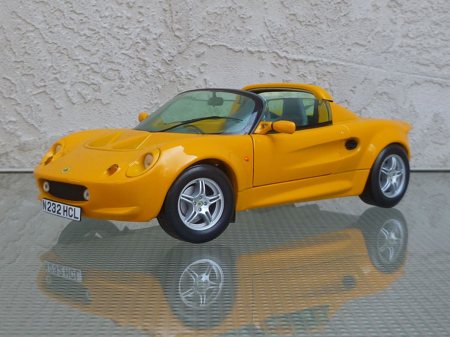 lotus diecast